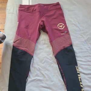 VIRUS compression leggings